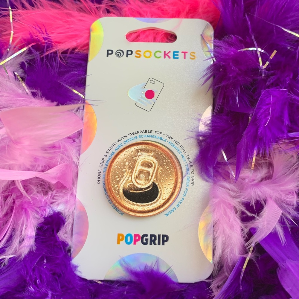 NWT PopSocket Crack a Cold One Swappable